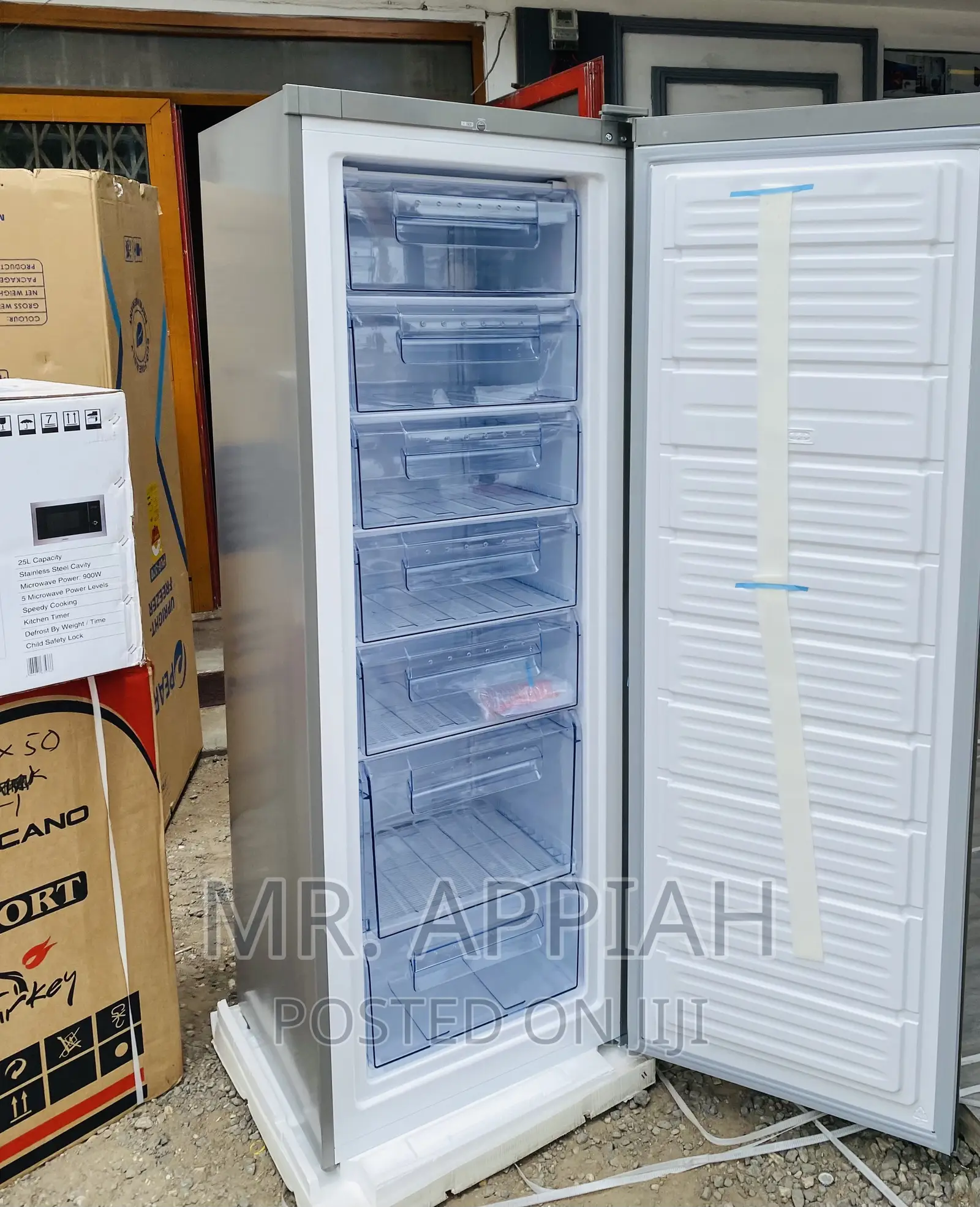 Brand New Pearl PUF-370Single Door Electric Upright Freezer