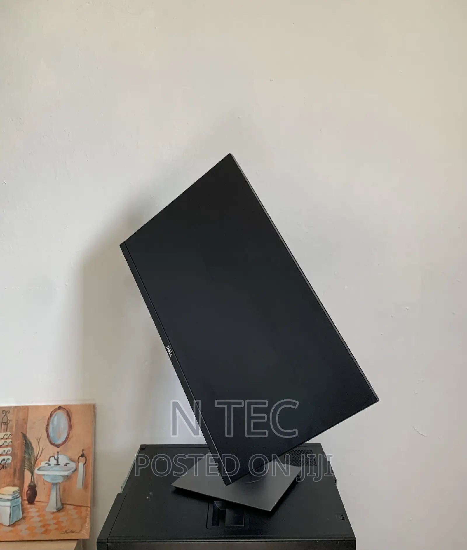 24 Inches Edgeless Dell Monitor