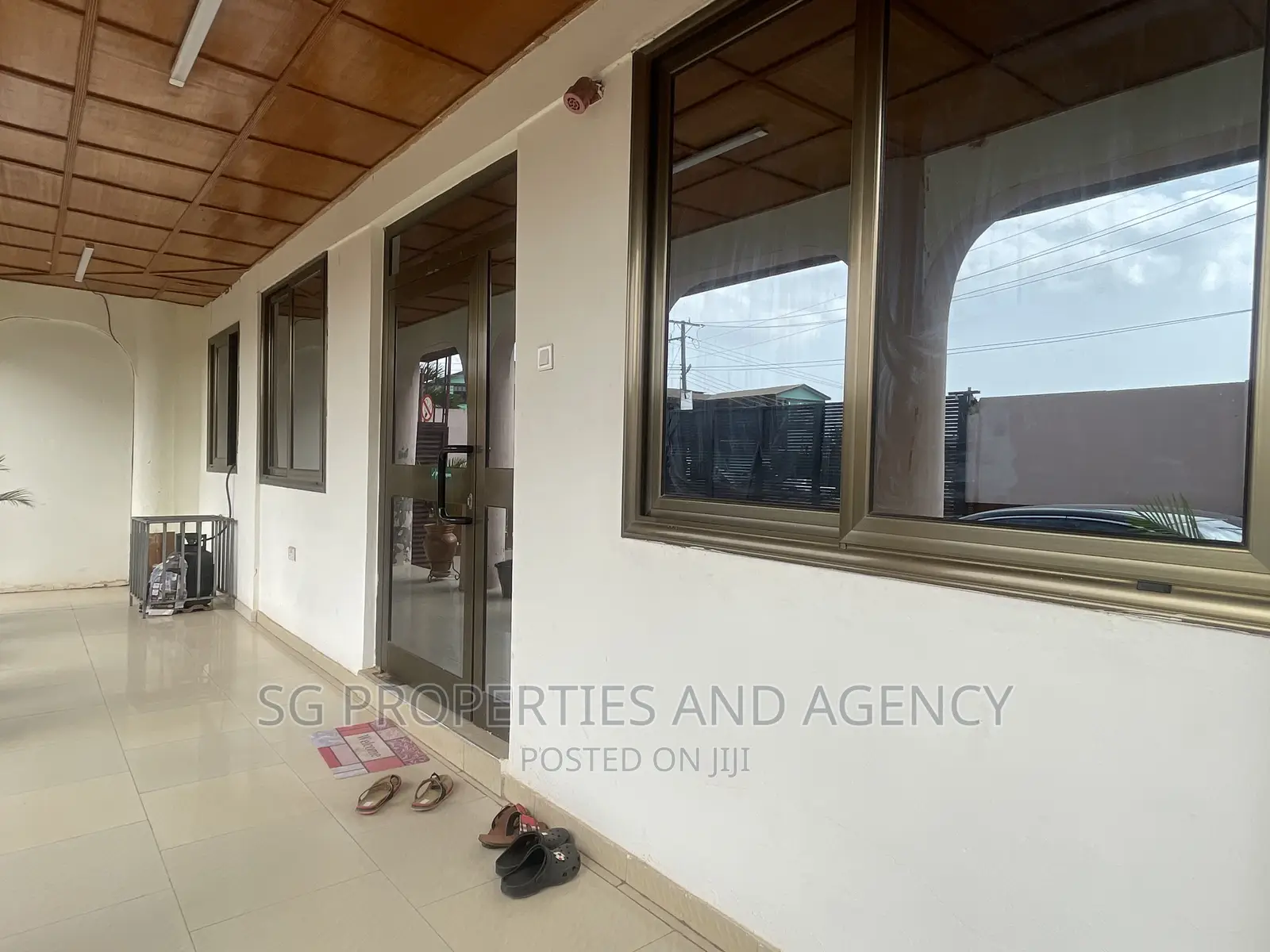 2bdrm Apartment in Spintex for rent