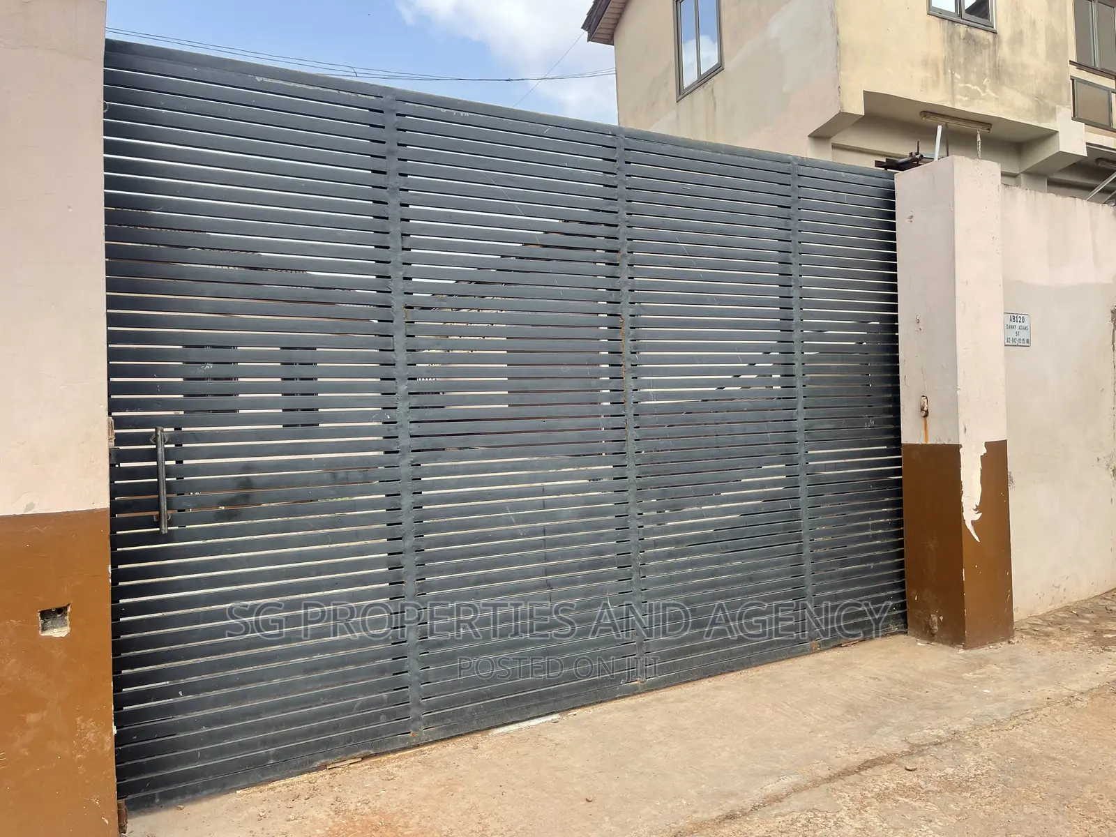 2bdrm Apartment in Spintex for rent
