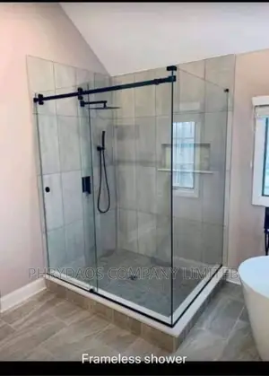 Bathroom/Shower Cubicle