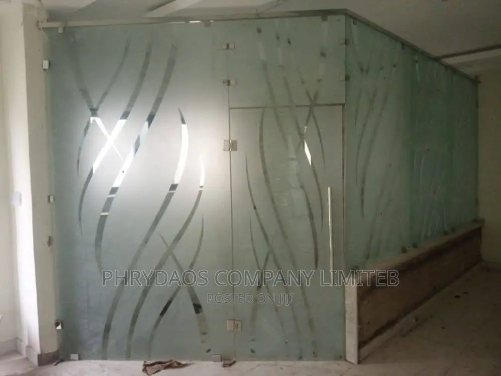Bathroom/Shower Cubicle