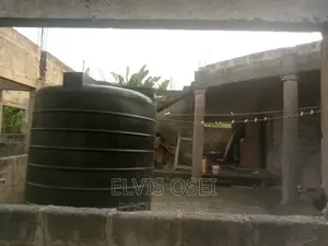 4bdrm House in Kwabenya Behind Bank for sale