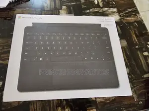 Microsoft Surface Pro Signature Keyboard - Black