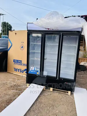 Elegant Design White Display Fridge Pearl PVC-150