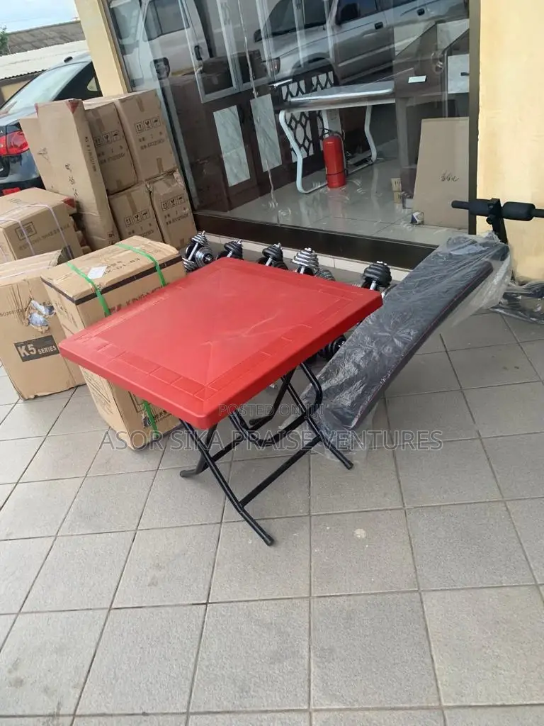 Foldable Table