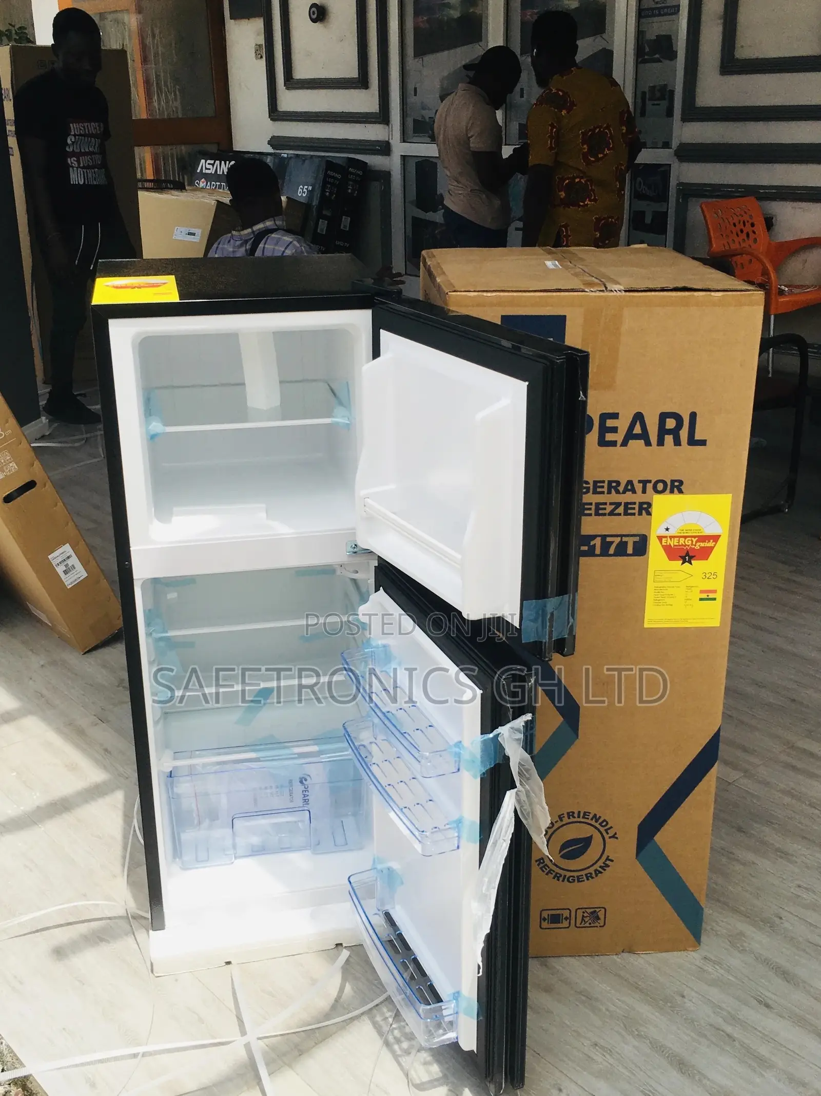 Pearl PF-17T Doubledoor Black Glass Topfreezer Fridge
