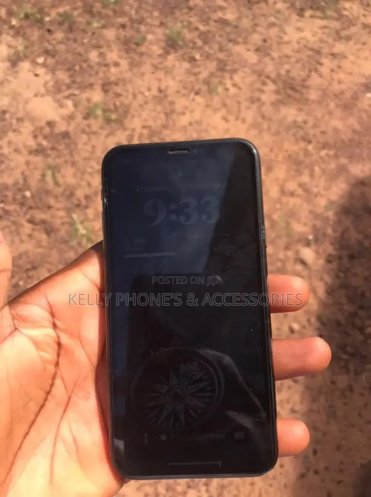 Apple iPhone 11 64 GB Black