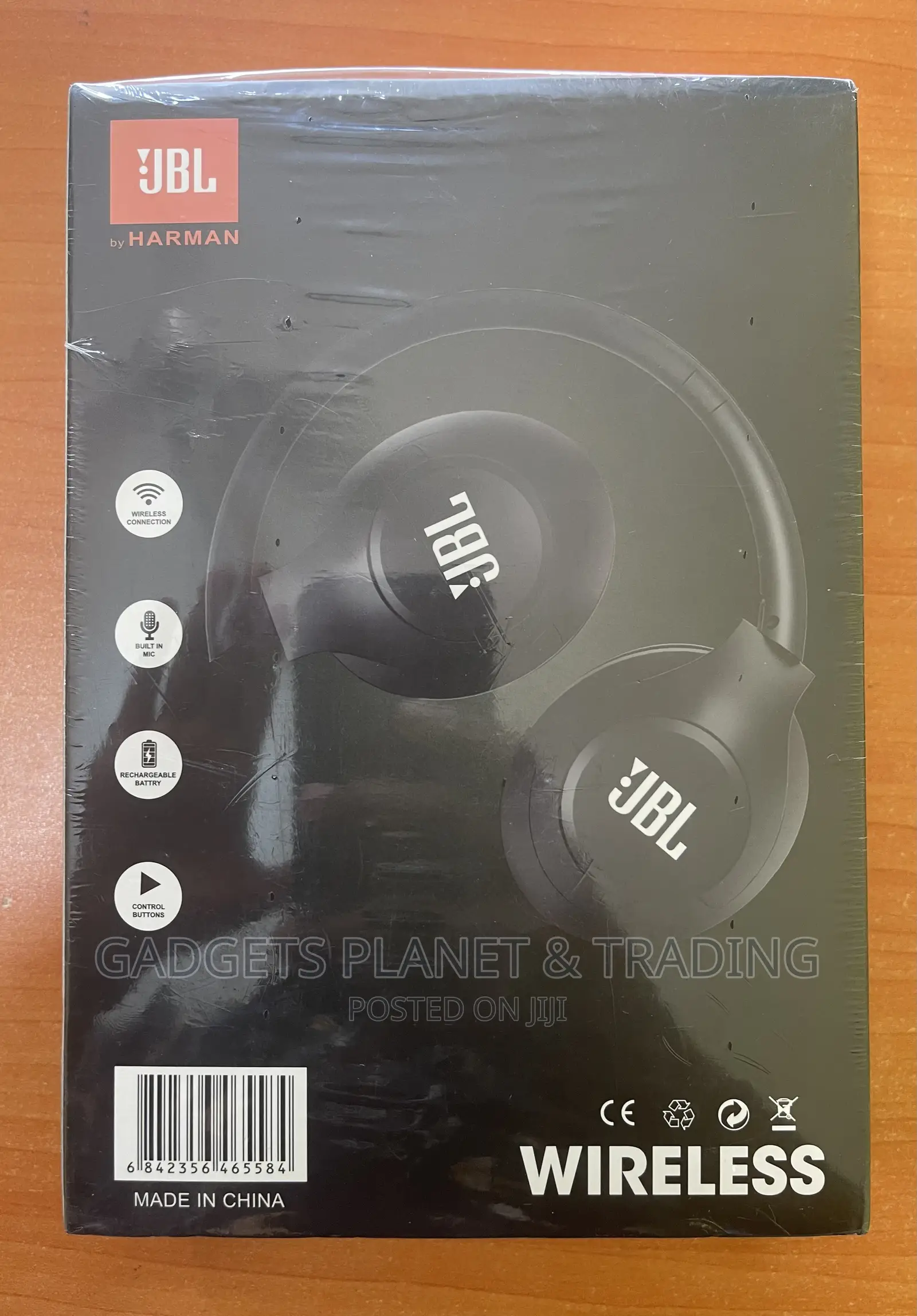 JBL by Harman Pure Bass Wireless Headphone - Tune 900