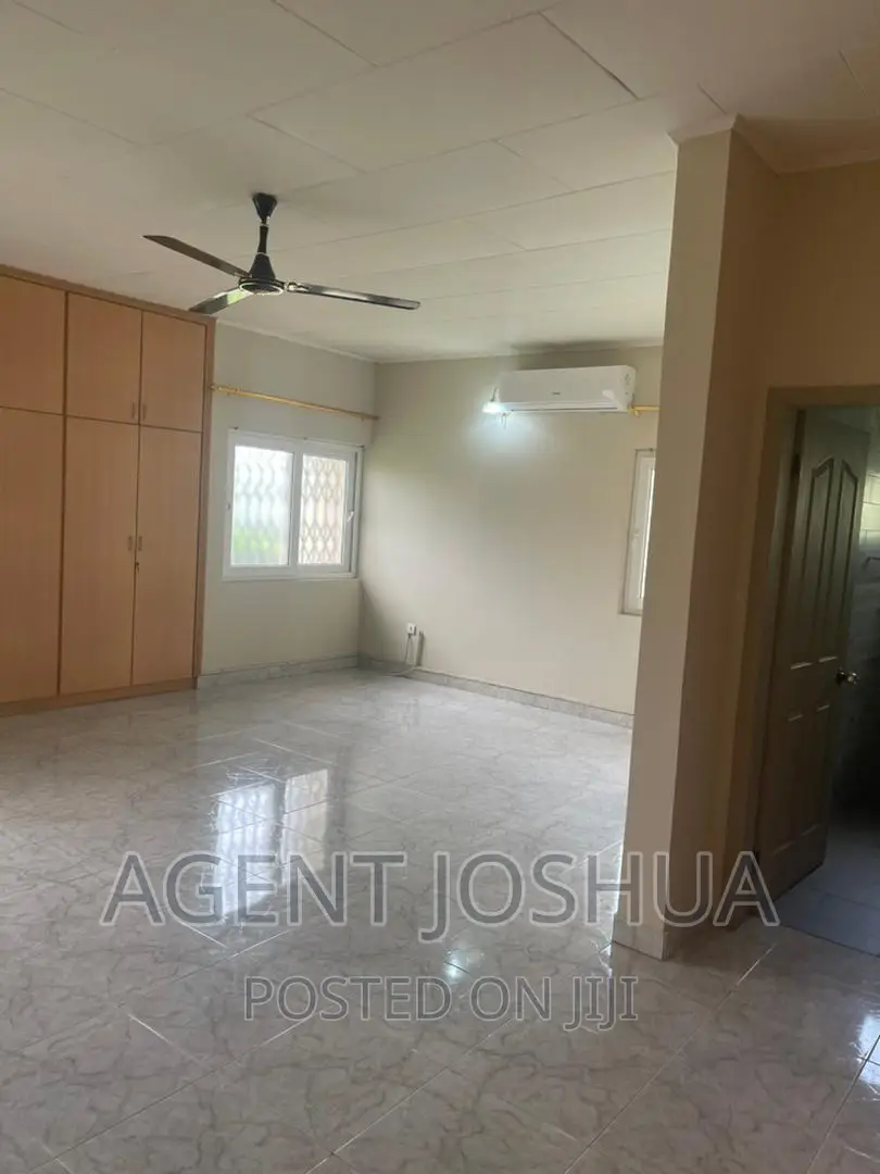 4bdrm House in Regimanuel Golden, Airport Residential Area for rent