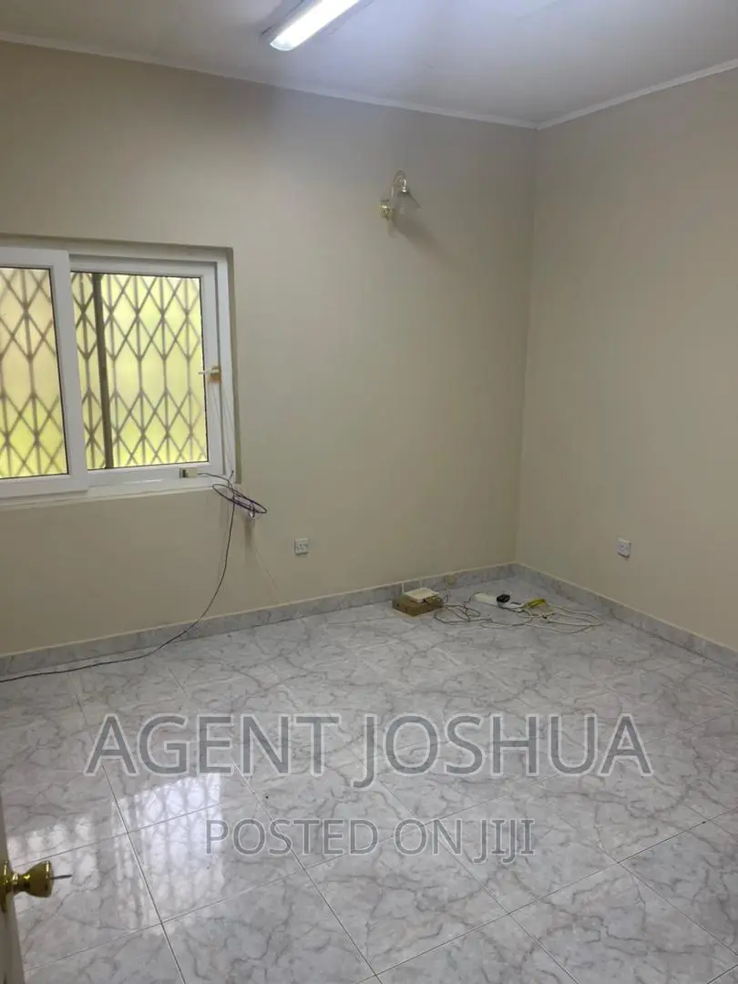 4bdrm House in Regimanuel Golden, Airport Residential Area for rent