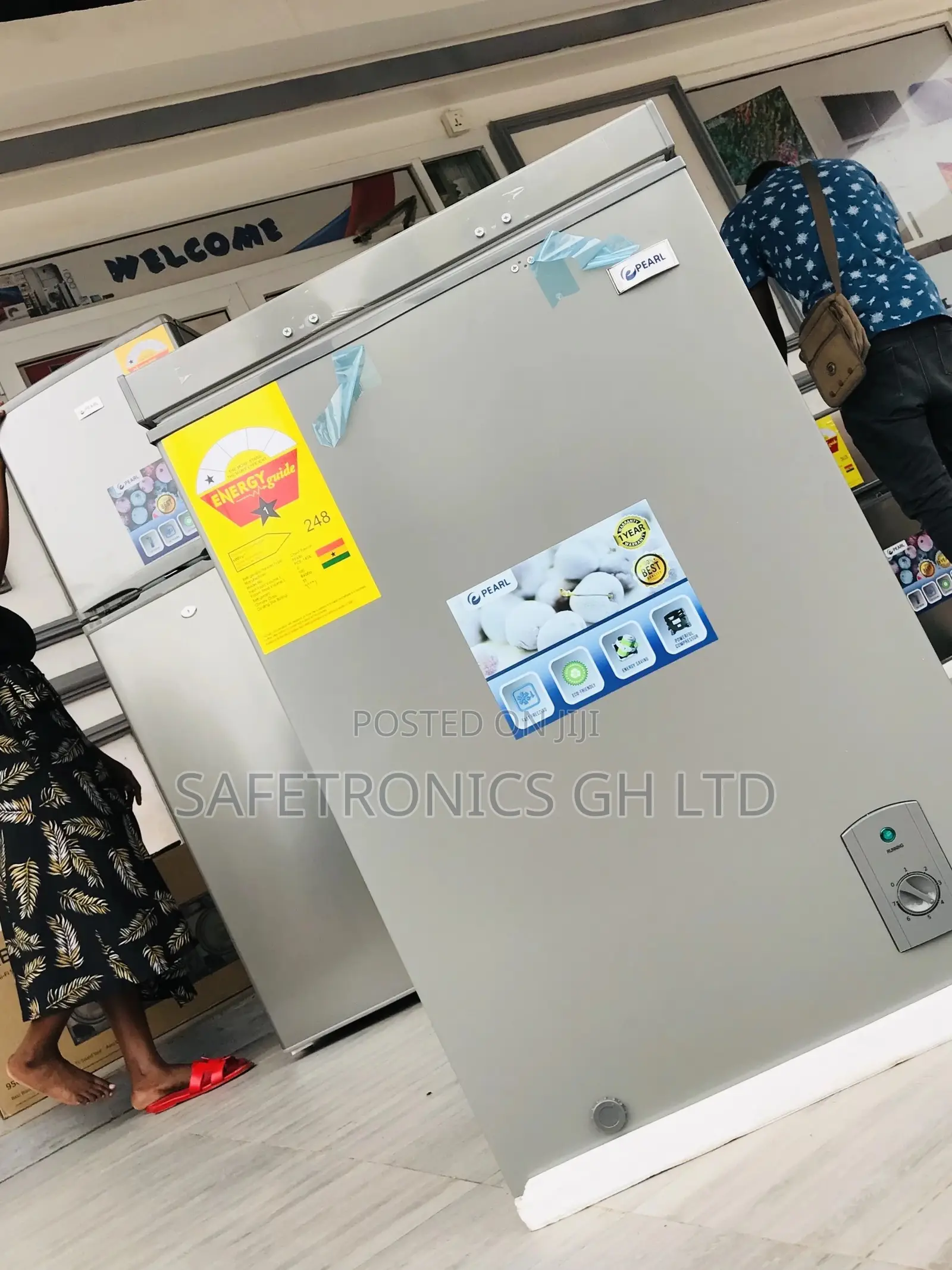 PCF-127 Chestfreezer Singledoor 100 Liters Electric