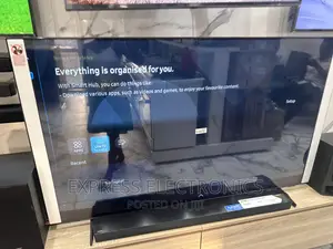 Gadget View UHD Smart Glossy Slim Samsung 75”Cu7000