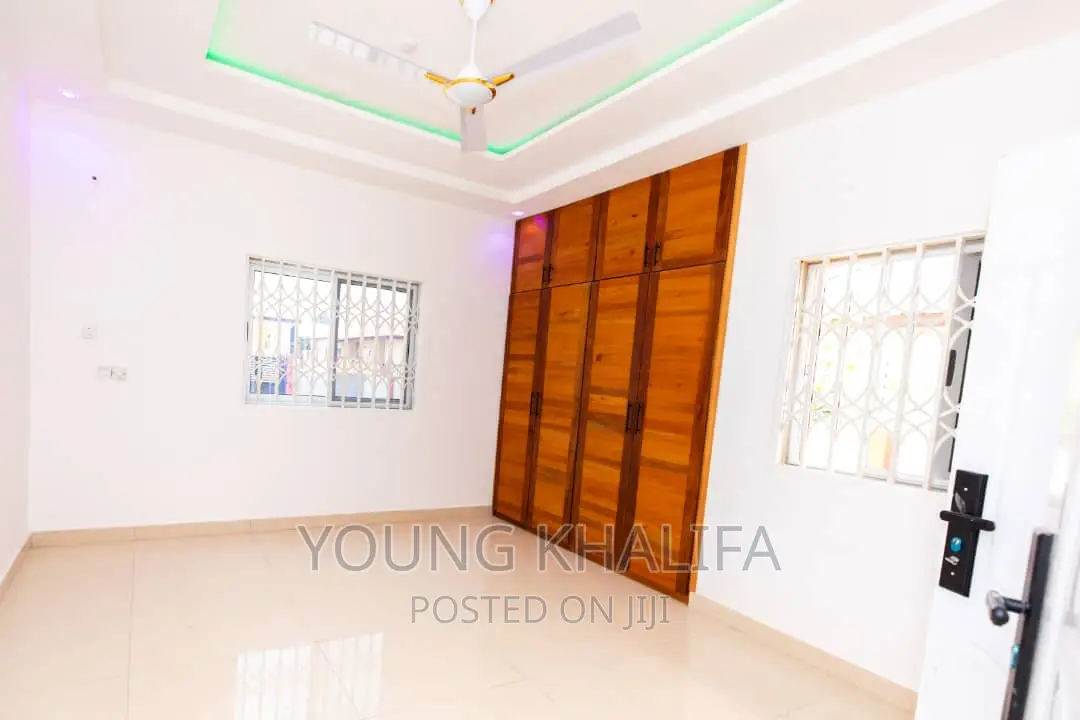 Furnished 4bdrm House in Blue Rose City, Kasoa for sale