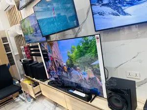 Gadget Display UHD Samsung 65”Cu8000 Tv 