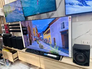 Fine View Display UHD Smart Samsung 65”Cu8000