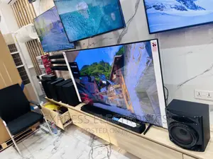 Max View UHD Smart Glossy Samsung 55”Au7000