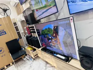 Max Display UHD Smart Samsung 55”Cu7000