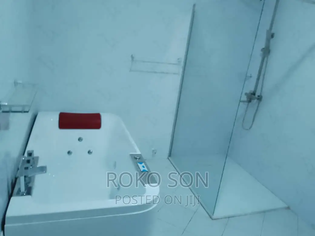 4bdrm Duplex in Dr Roko, Dome for sale