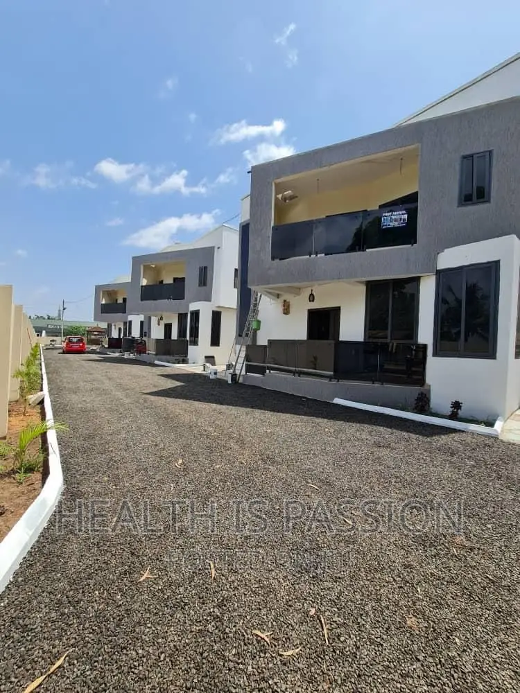 AGENT Free Furnished 4bedroom House at ACCRA West Legon Haatso