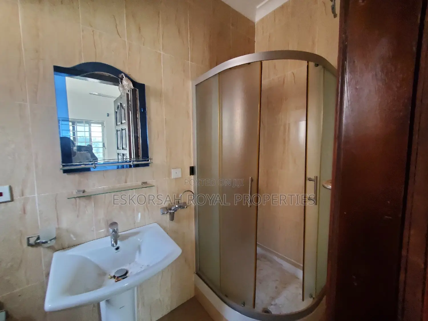 3bdrm House in Adjiringanor, Adjiriganor for rent