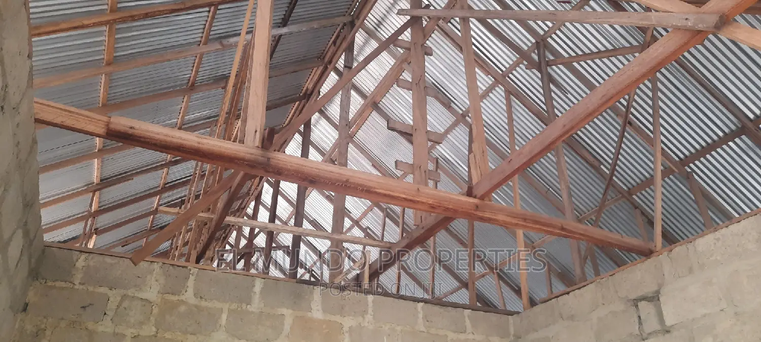 4bdrm Apartment in Atwima Yabi, Kumasi Metropolitan for sale