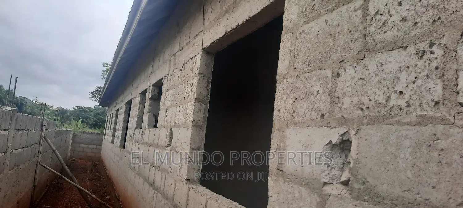 4bdrm Apartment in Atwima Yabi, Kumasi Metropolitan for sale
