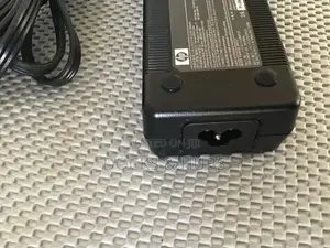 Genuine HP Laptop Charger - AC Adapter (135watts)