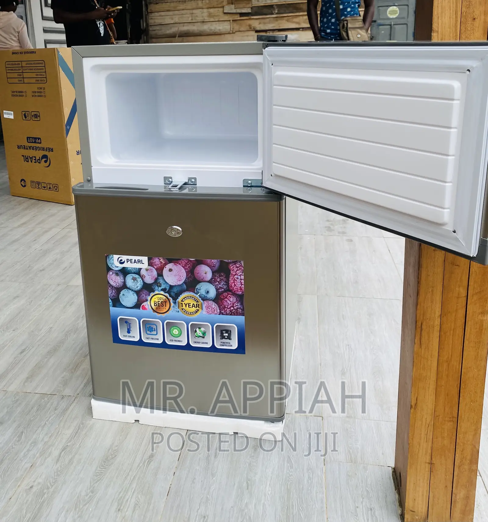 Shop Quality Pearl PF-10T Double Door Electric Fridge.