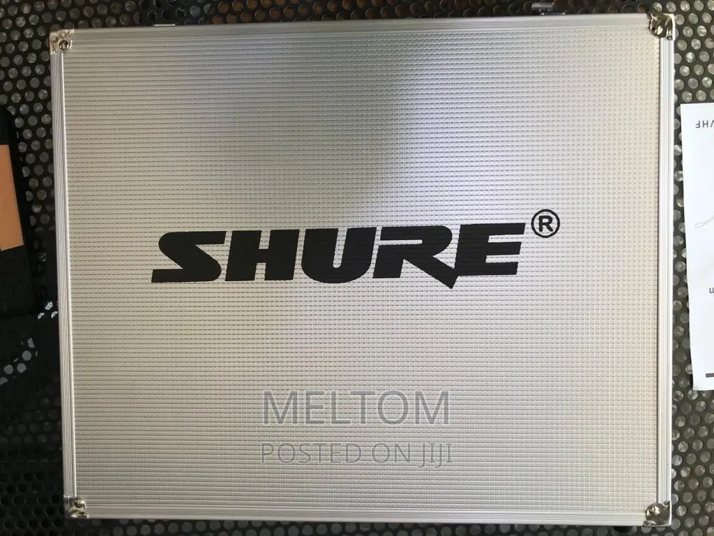 Shure U-3900 2in1 Golden Cordless Microphone