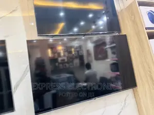 Smart Ai  Lg UHD Smart 55”UR730