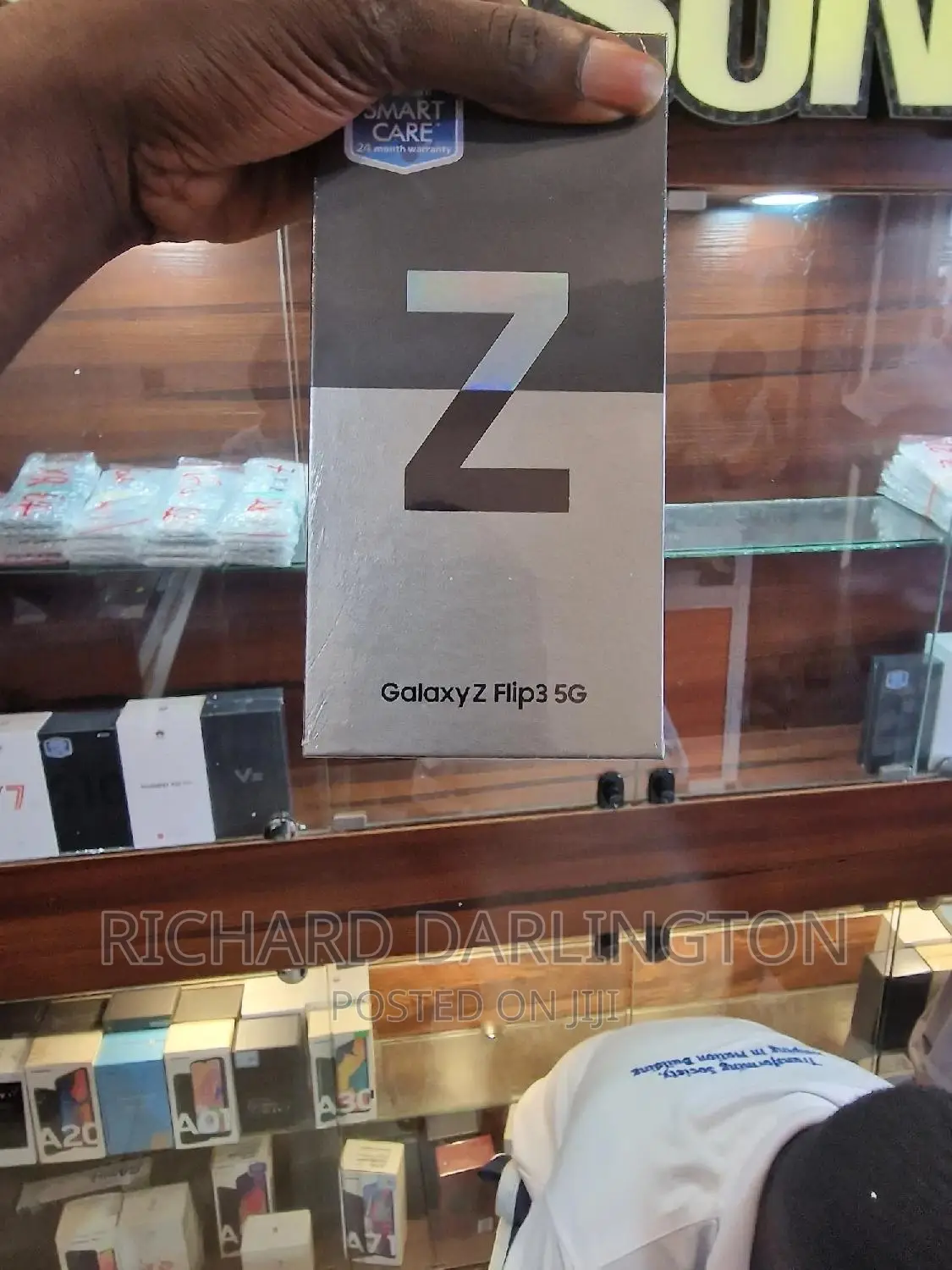 New Samsung Galaxy Z Flip3 5G 128 GB Black