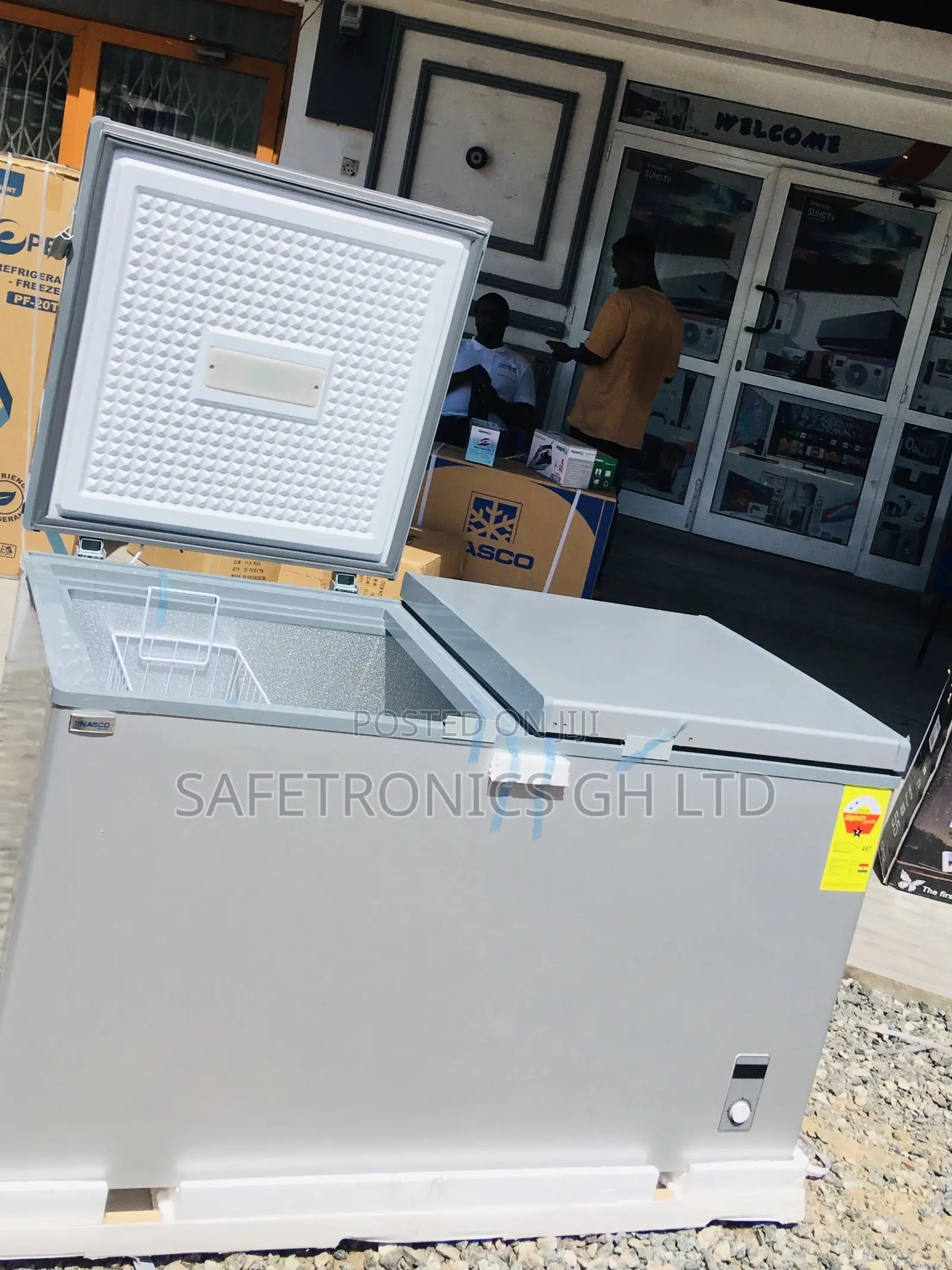 Gray Doubledoor Glass Lid 425 Liters Chestfreezer Nas500fc