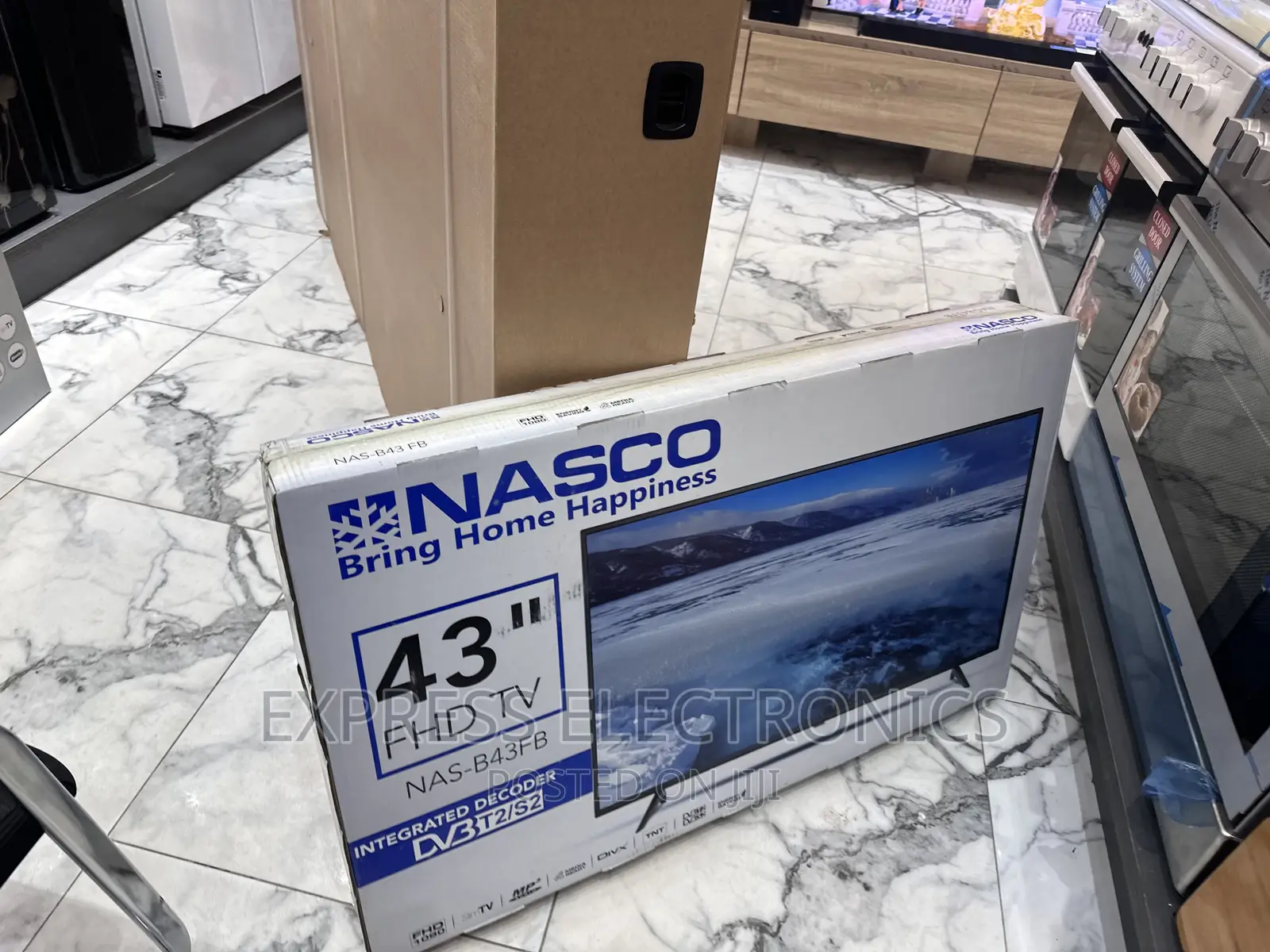*Nasco 43”FHD Satellite Digital*