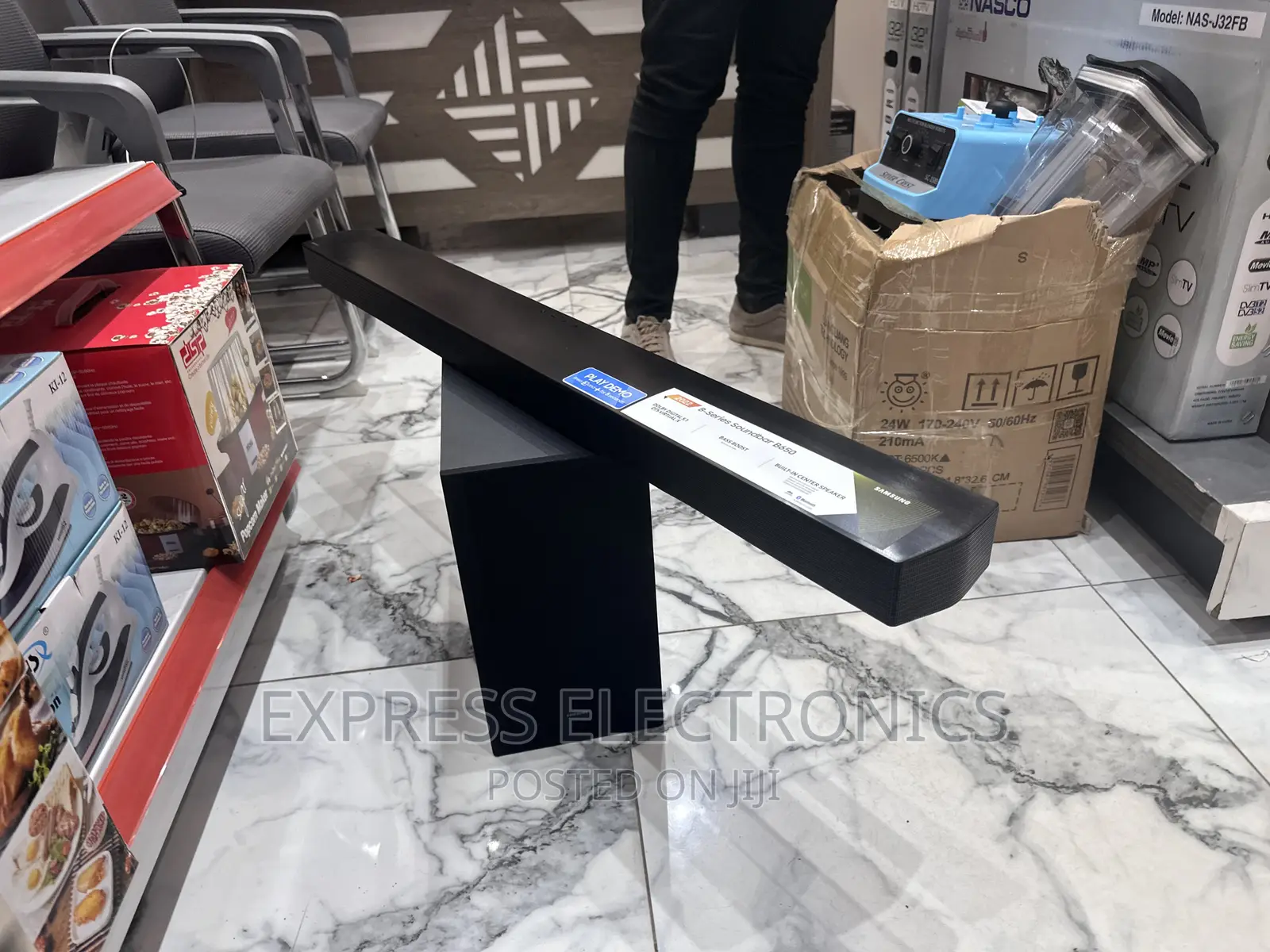 Well Designed Samsung Soundbar B650