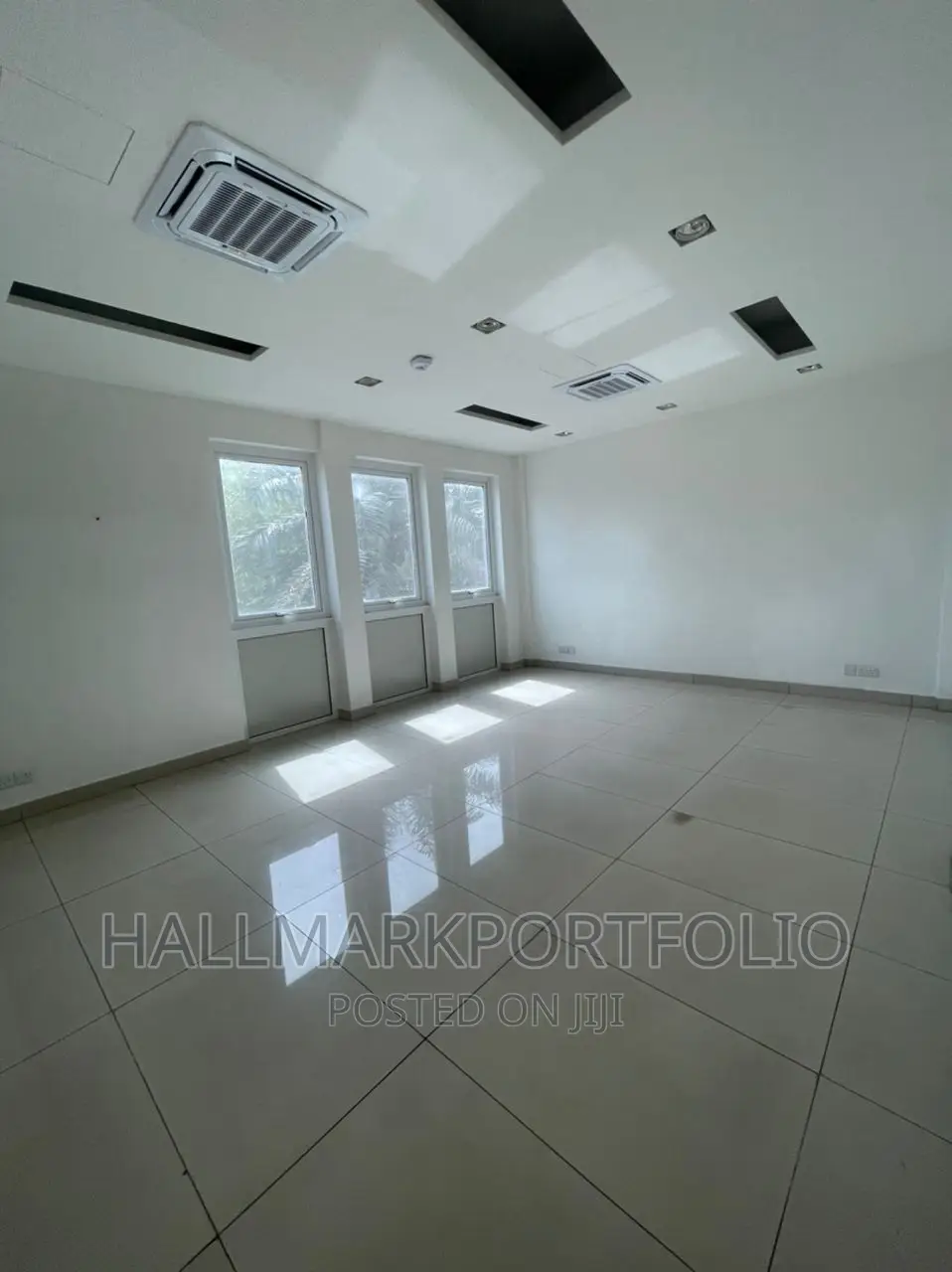 1080 SQM Office Space for Sale at Ringway Estate