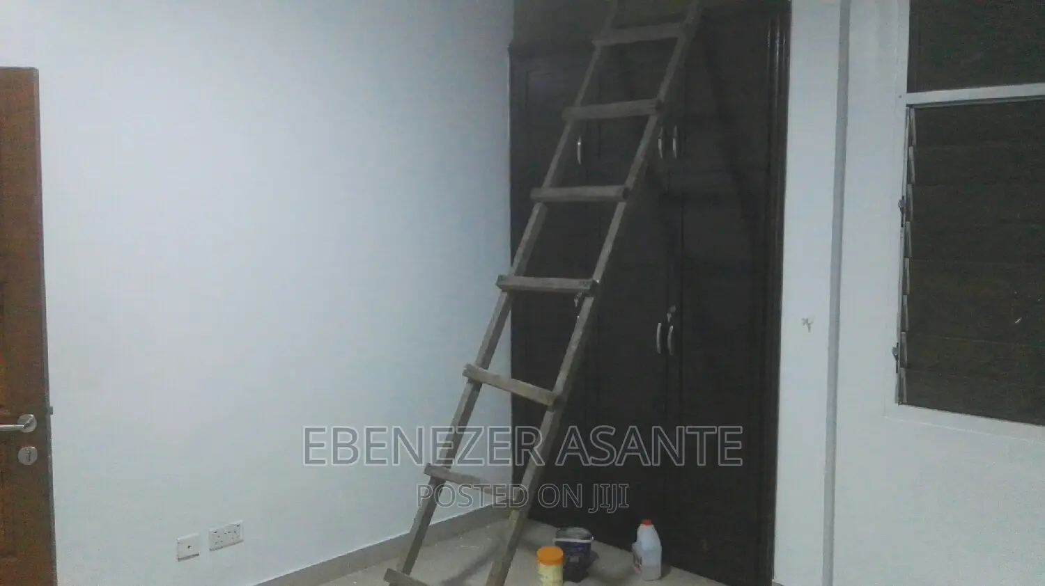 Sprayer (Wood Metals Plastic, )
