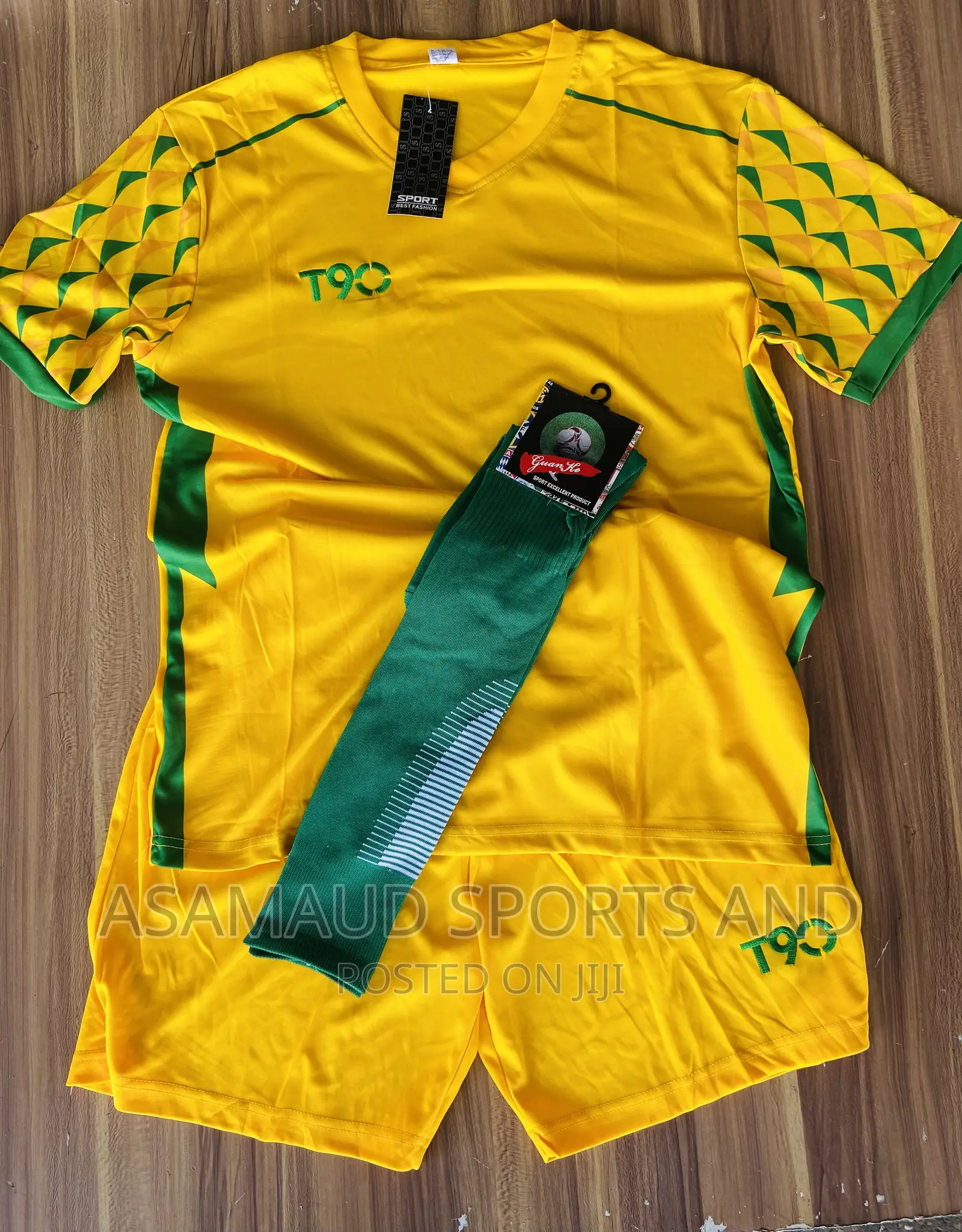 Original Set of Jerseys With Hose 16+ 2 Goals Keeper