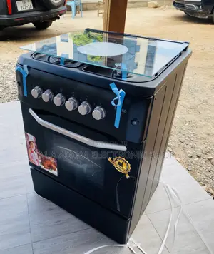 Elegant Black Ferre 60x60 4 Gas Burner With Oven and Grill.