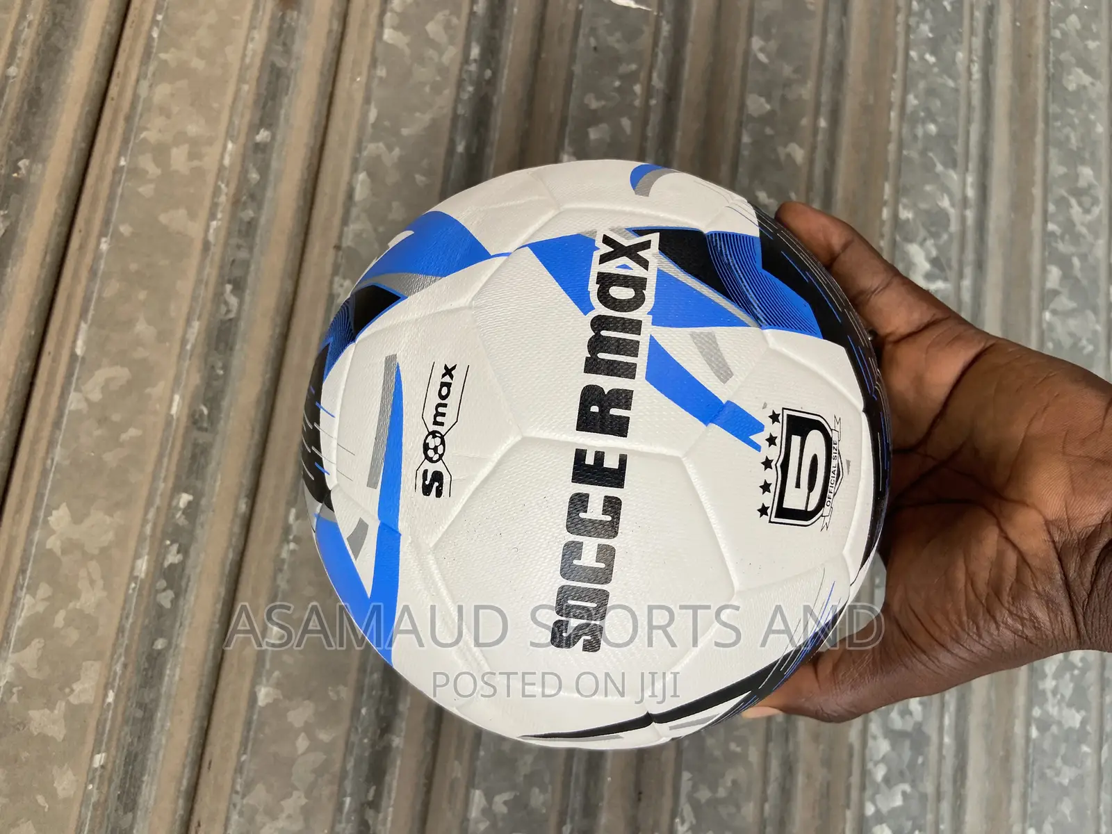 Original Football Suitable for All Pitch at Cool Price