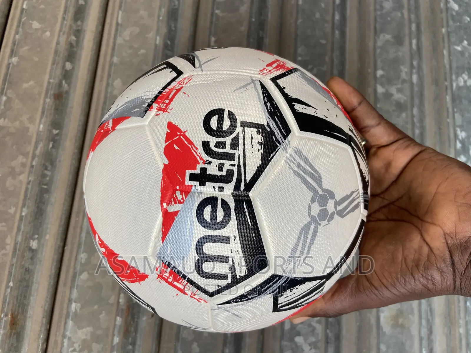 Original Football Suitable for All Pitch at Cool Price