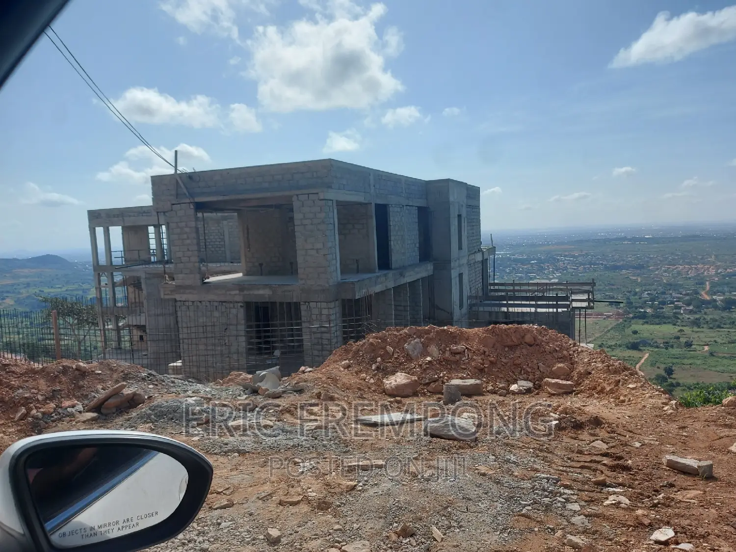 3 Plots Peduase Lodge Aburi