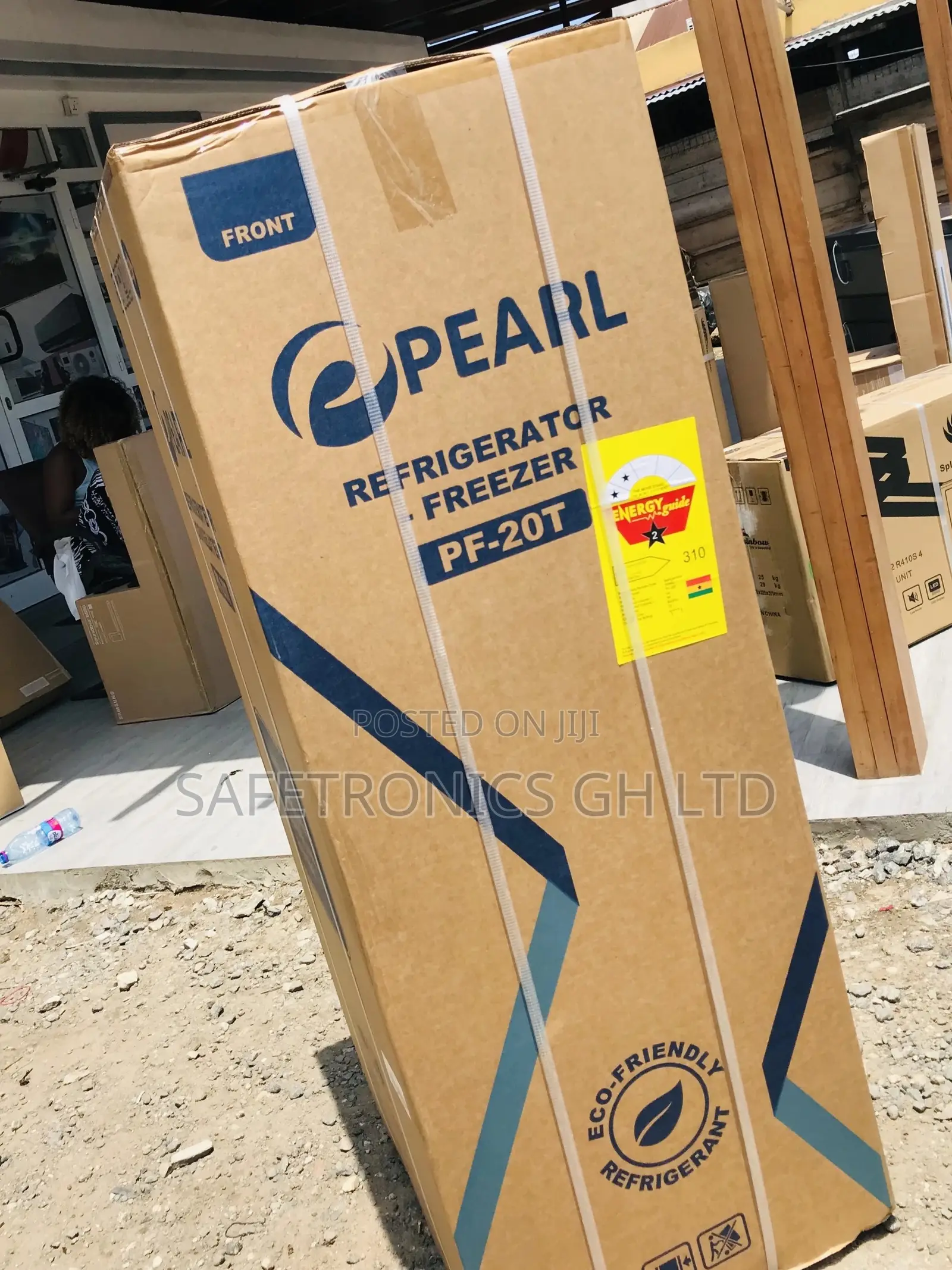 Doubledoor Topfreezer Black Pearl Pf-20t Glass Fridge