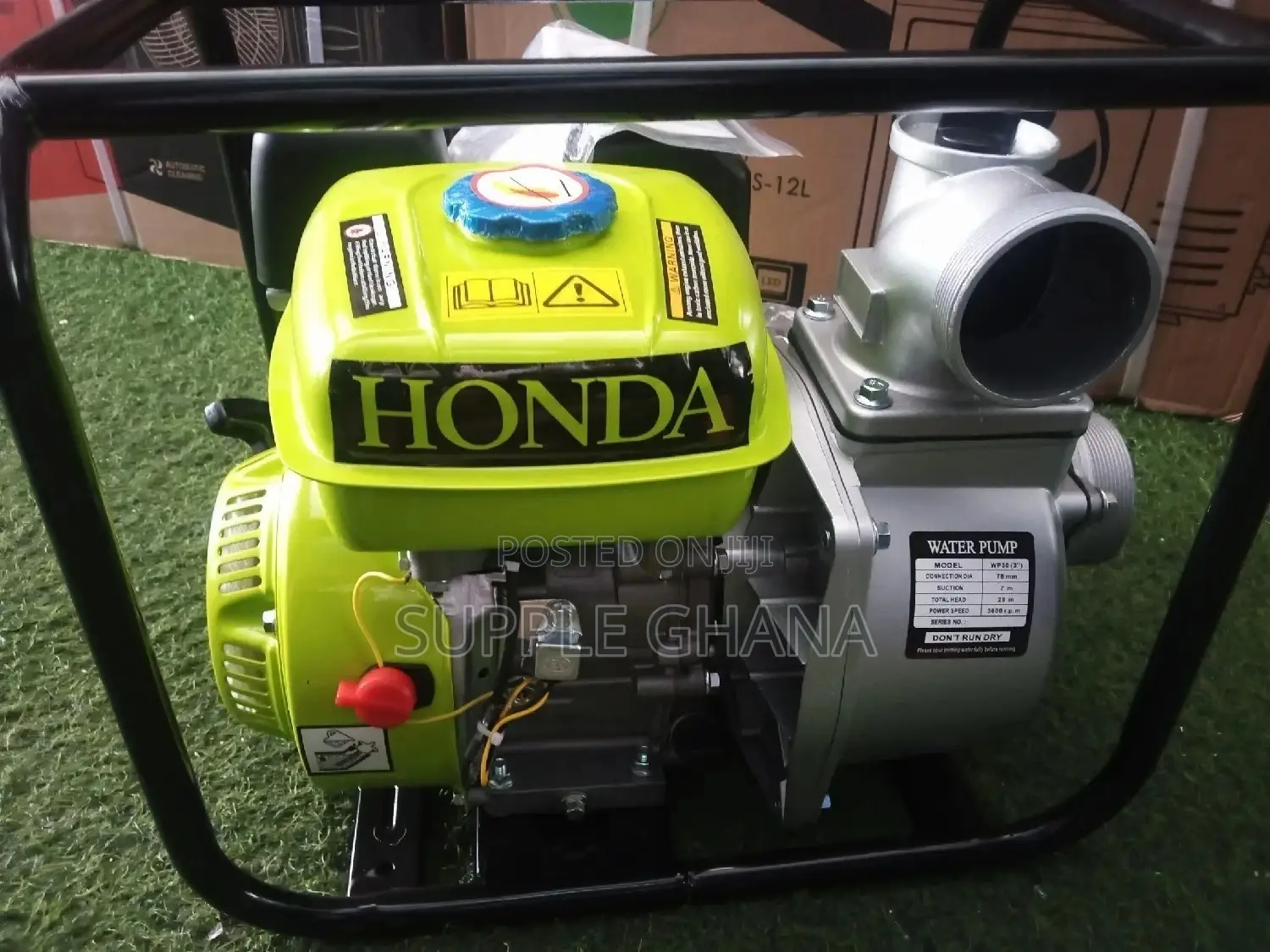 Honda Water Pump With Speed Power of About 3600.R.P.M