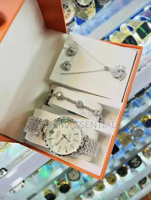 Designer Watches and Jewelleries
