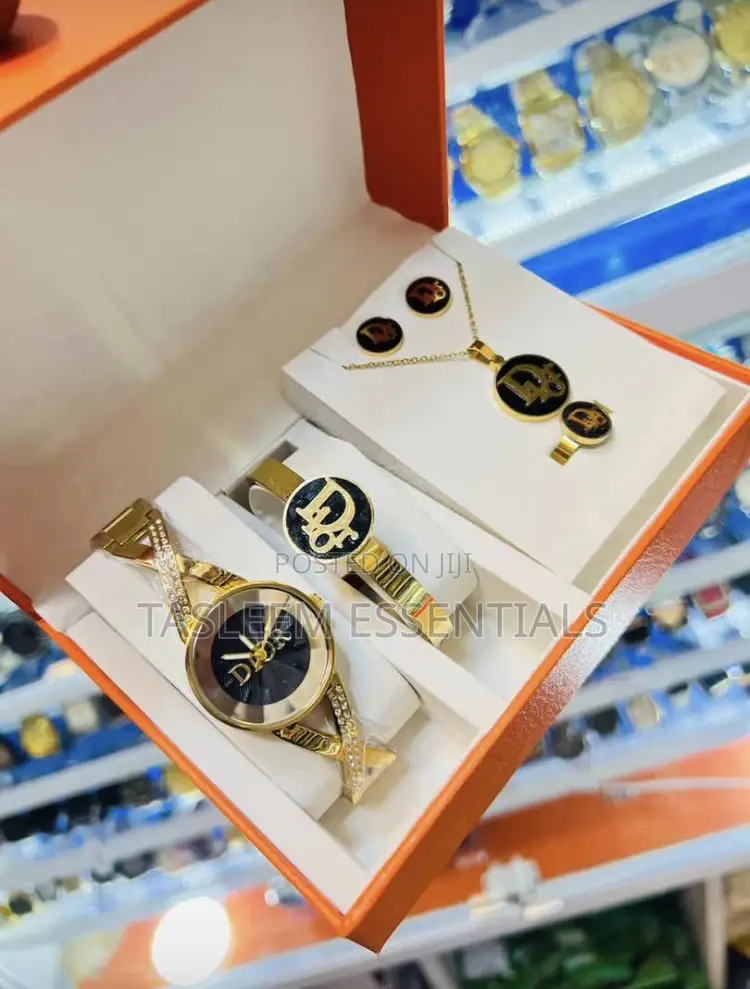 Designer Watches and Jewelleries