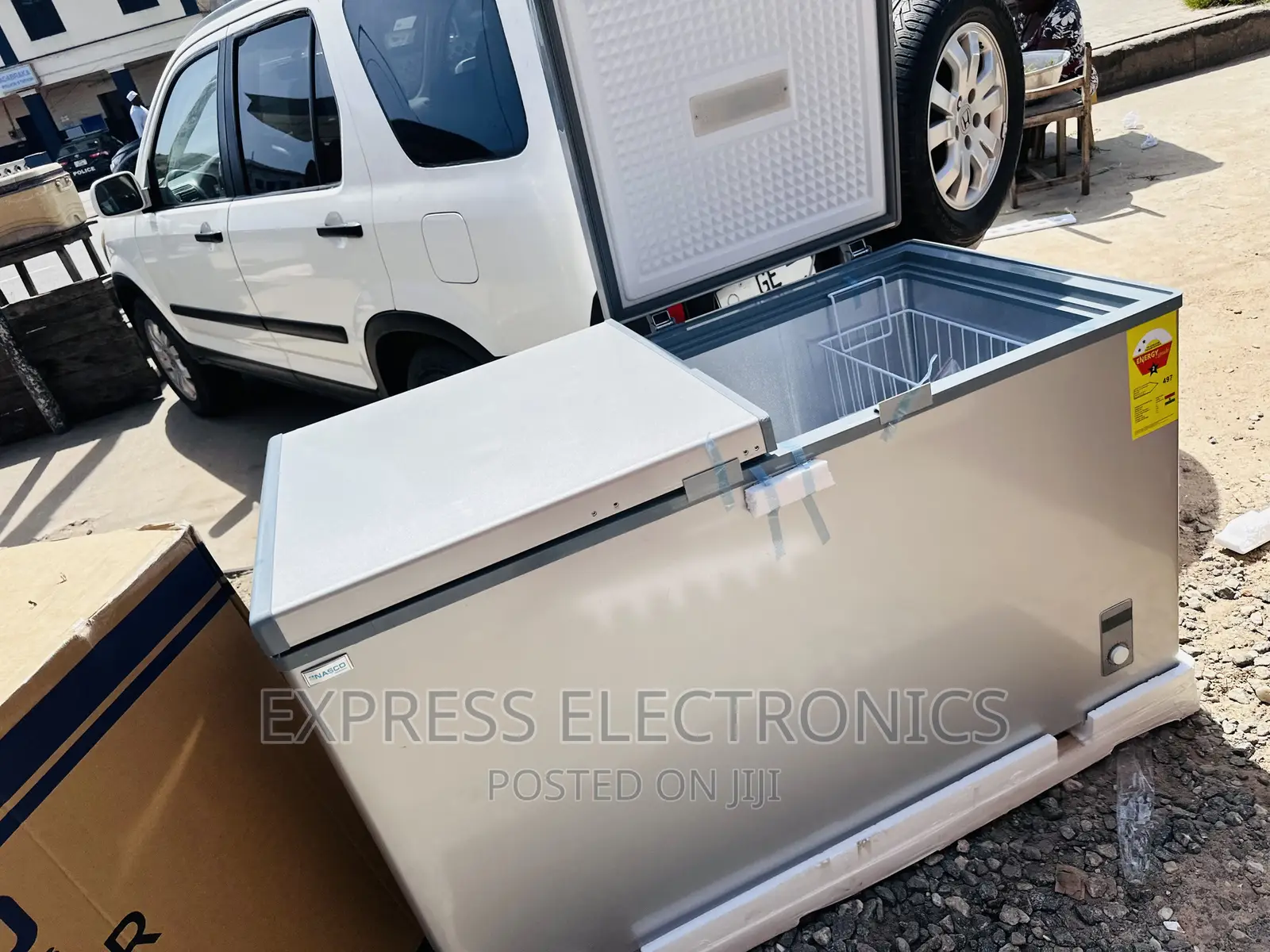 500FL DD Freezer Nasco Remove Blame Basket
