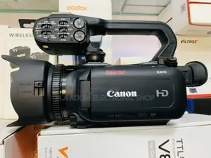 Canon Xa15 FHD Video Camera With Sdi Port