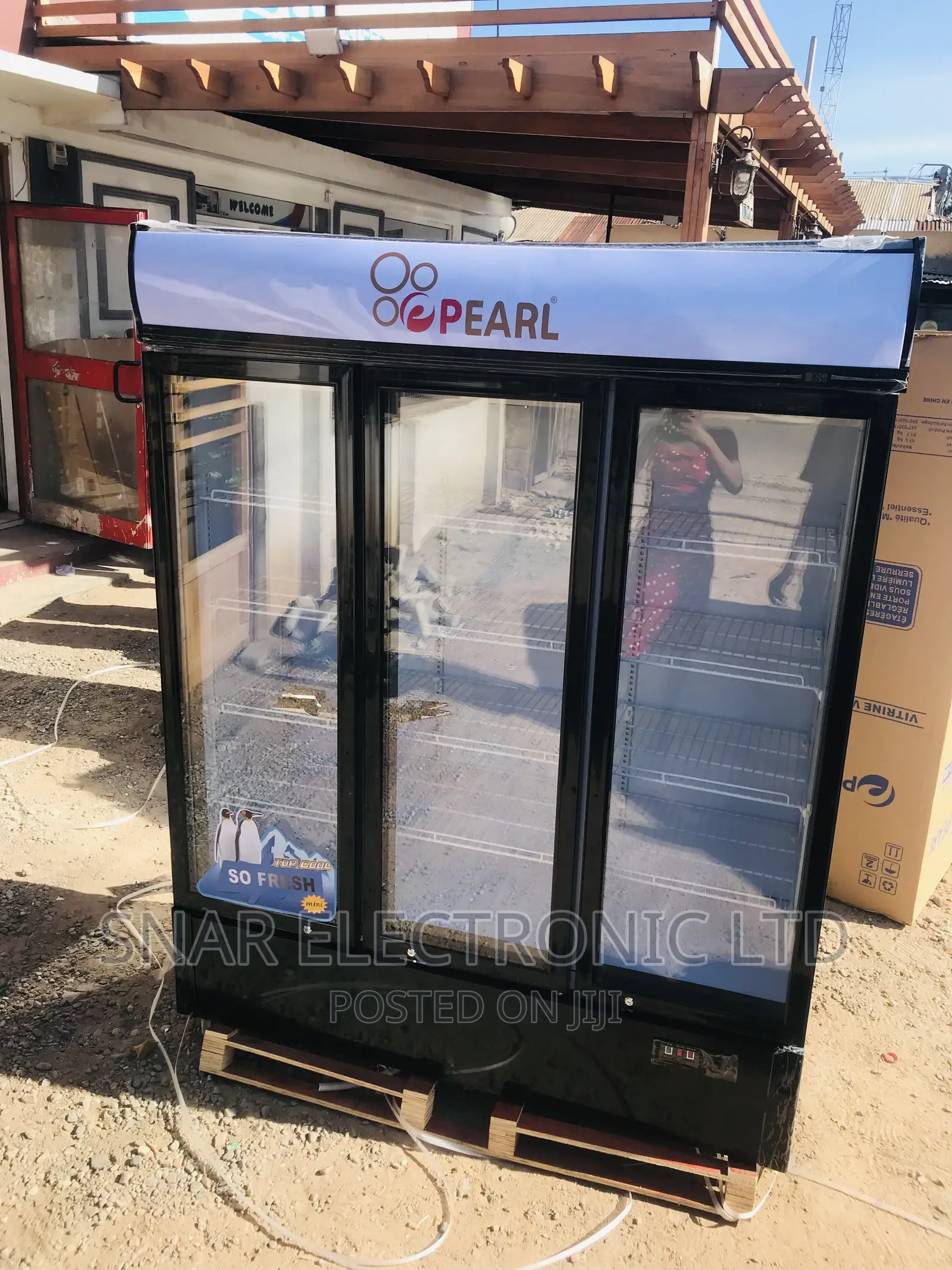 Best Pearl 950 Liters 3 Doors Display Fridge