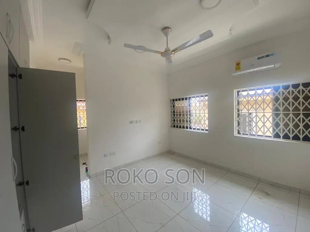 3bdrm Duplex in Dr Roko, East Legon for rent